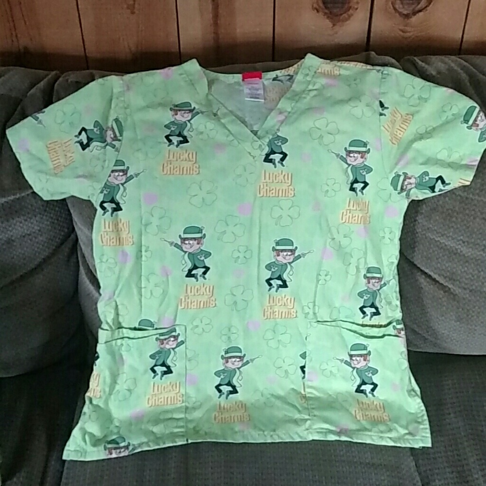 Scrub top